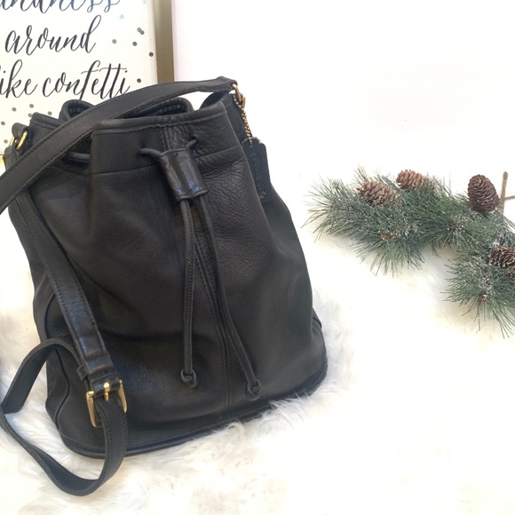 Coach Handbags - Vintage COACH Black Leather Bucket Shoulder Bag